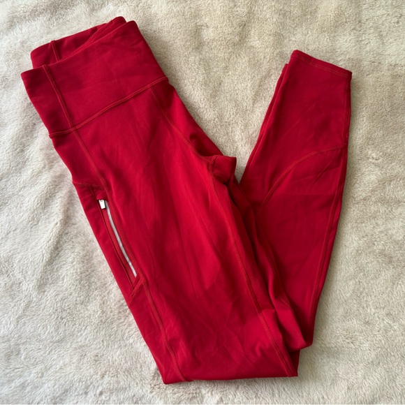 NWT Athleta Rainier Tight Clover Berry Red Size M - Picture 4 of 15